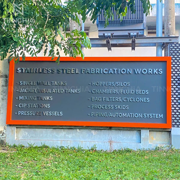 Thi công bảng hiệu Dĩ An bằng alu chữ nổi inox công ty Hoàng Lâm