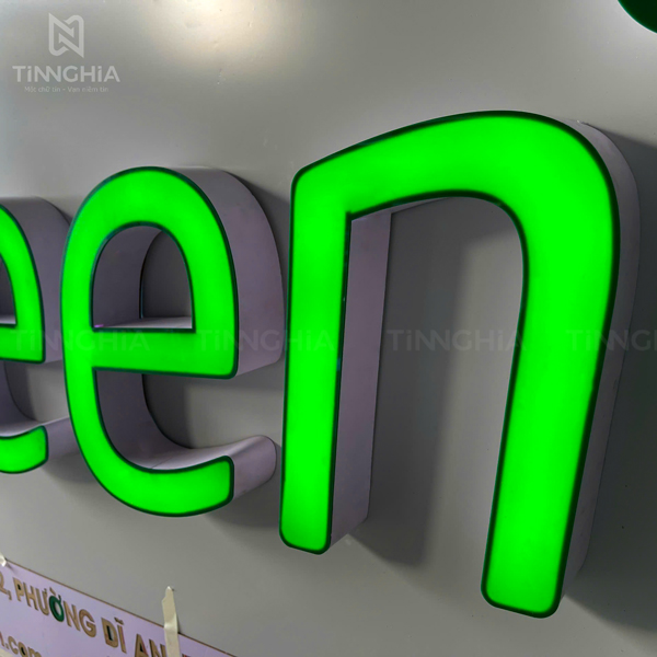 Biển hiệu alu chữ nổi đèn LED công ty FuGreen Tp. Hồ Chí Minh (Ảnh trước khi thi công)