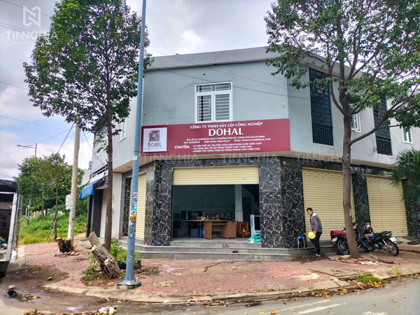 Bảng hiệu công ty ốp tấm alu gắn chữ nổi alu giá rẻ