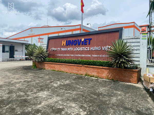 Làm bảng hiệu đẹp Bình Dương (cũ) - TPHCM bằng chữ nổi inox