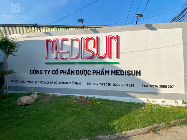 BIỂN QUẢNG CÁO CHỮ MICA TPHCM