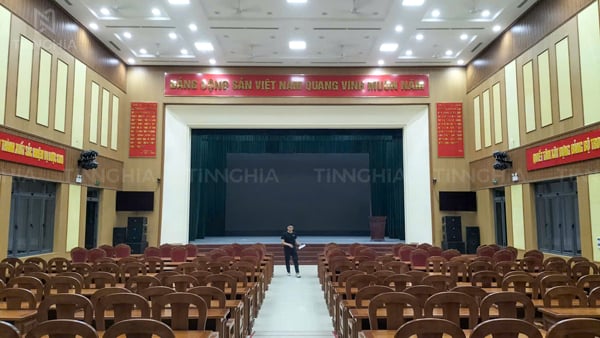 LÀM BỘ CHỮ ĐẢNG CỘNG SẢN VIỆT NAM | Biển Hiệu Đảng Hội Trường, Cơ Quan