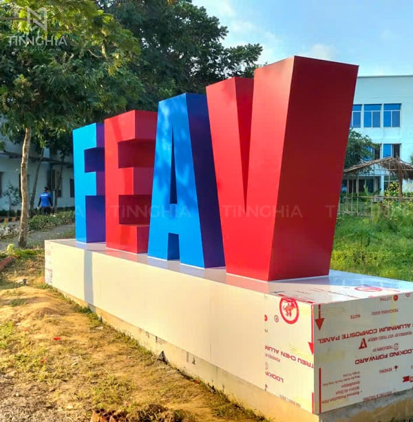 THI CÔNG CHỮ ALU QUẢNG CÁO TPHCM