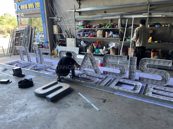 BẢNG HIỆU CỔNG CHÀO CHỮ NỔI BÌNH DƯƠNG