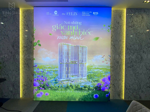 HỘP ĐÈN BẠT DẺO NHÉT CẠNH BÌNH DƯƠNG