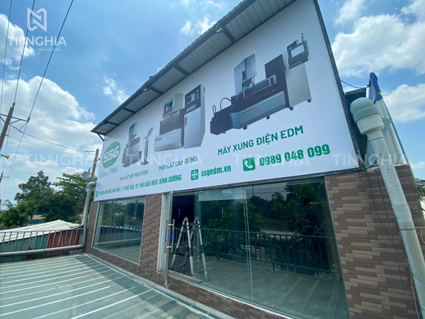 IN BIỂN BẠT KHUNG SẮT