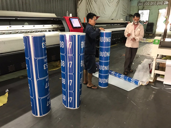 Dịch vụ in decal phản quang giá rẻ Bình Dương