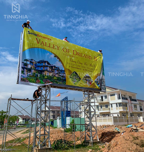 GIÁ LÀM BẢNG HIỆU BẠT HIFLEX THUẬN AN