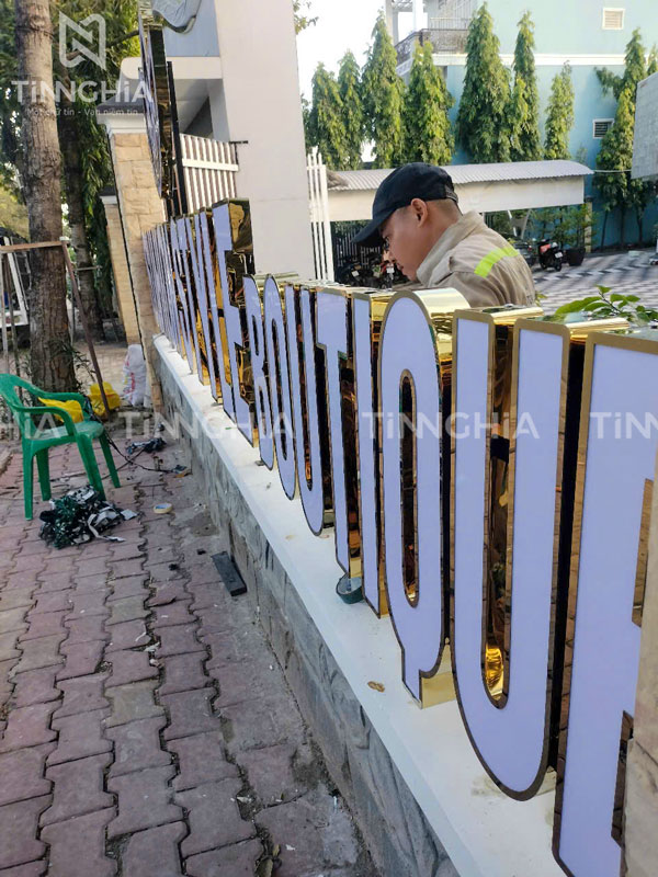 Cách Tăng Độ Bền Cho Bảng Hiệu Quảng Cáo