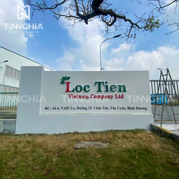 LÀM BIỂN CÔNG TY BÀU BÀNG