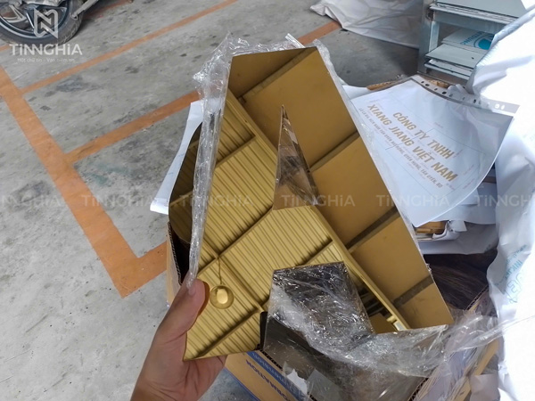 THAY MỚI ĐỊA CHỈ BẢNG HIỆU TPHCM