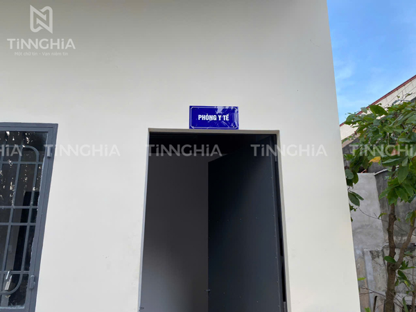 So Sánh Chất Liệu Alu Và Mica