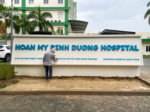 LÀM CHỮ NỔI INOX LED SÁNG MẶT MICA