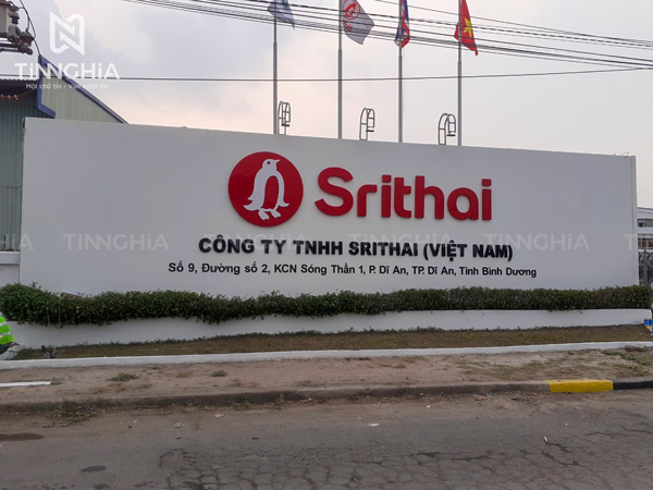 Làm chữ nổi mica tân uyên