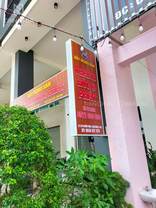 Hộp Đèn Quảng Cáo Ngoài Trời Bình Dương