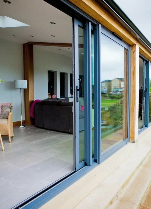 Các Ứng Dụng Của Nhôm Kính Trong Thiết Kế Nội Thất