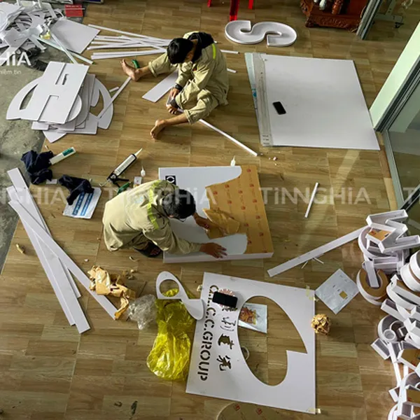 LÀM BẢNG HIỆU CÔNG TY BÀU BÀNG | BẢNG HIỆU ALU CHỮ NỔI