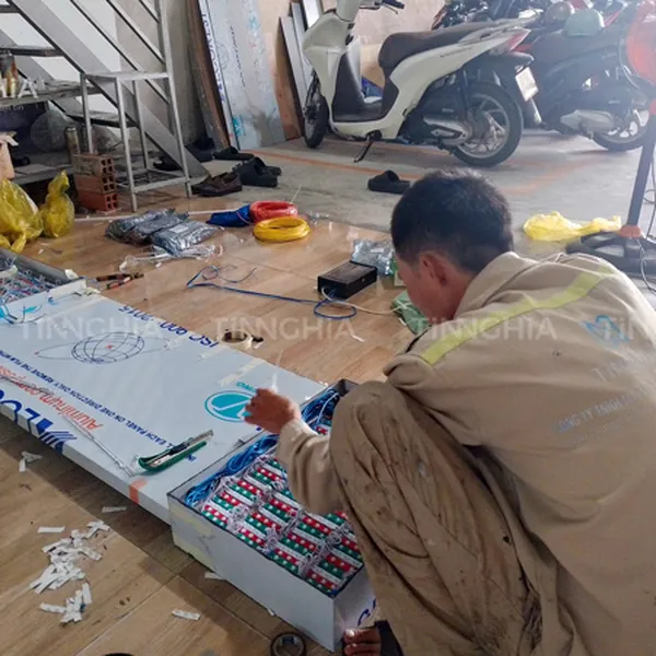 BẢNG ĐÈN LED QUẢNG CÁO BÀU BÀNG | LÀM BIỂN BÁO NHÀ XƯỞNG GẮN ĐÈN LED