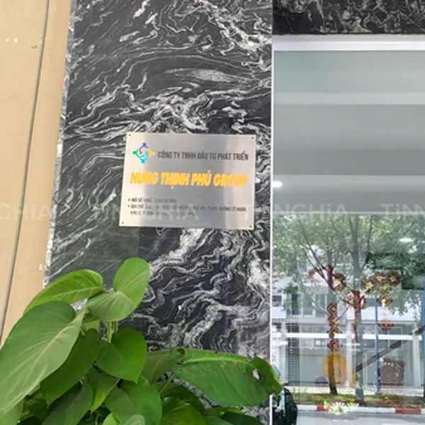BẢNG HIỆU ALU CHỮ NỔI INOX ĐẸP | Quảng Cáo Tín Nghĩa