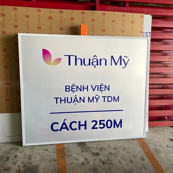 BẢNG HIỆU TÔN PHÚ GIÁO | BIỂN TÔN DECAL, TÔN CĂNG BẠT ĐẸP