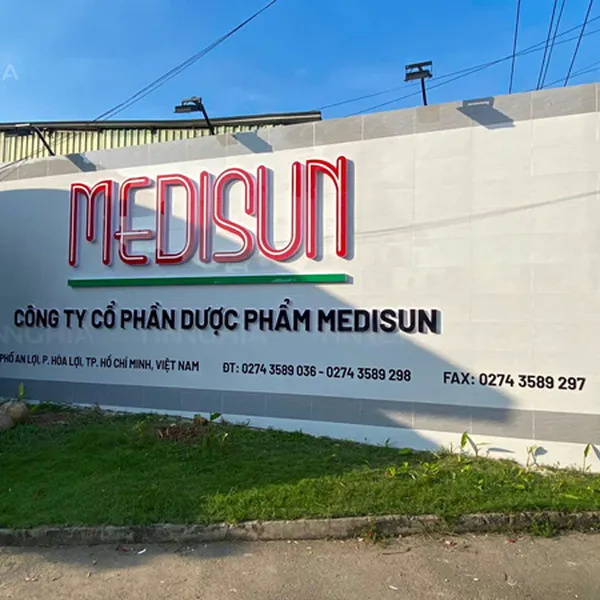 BIỂN QUẢNG CÁO CHỮ MICA TPHCM