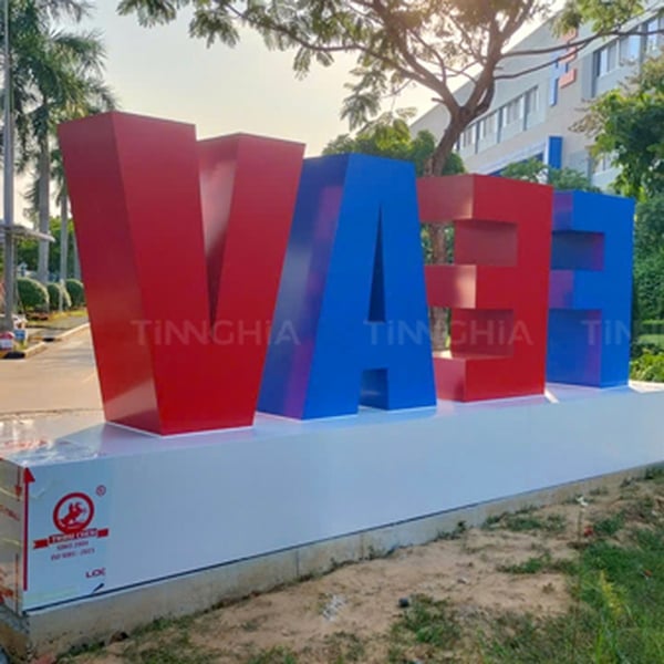 THI CÔNG CHỮ ALU QUẢNG CÁO TPHCM - CHỮ NỔI FEAV