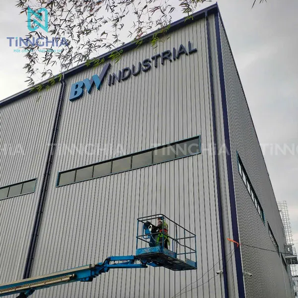 CHỮ INOX VIỀN NHÔM BẾN CÁT | CHỖ LÀM INOX GẮN BẢNG HIỆU UY TÍN