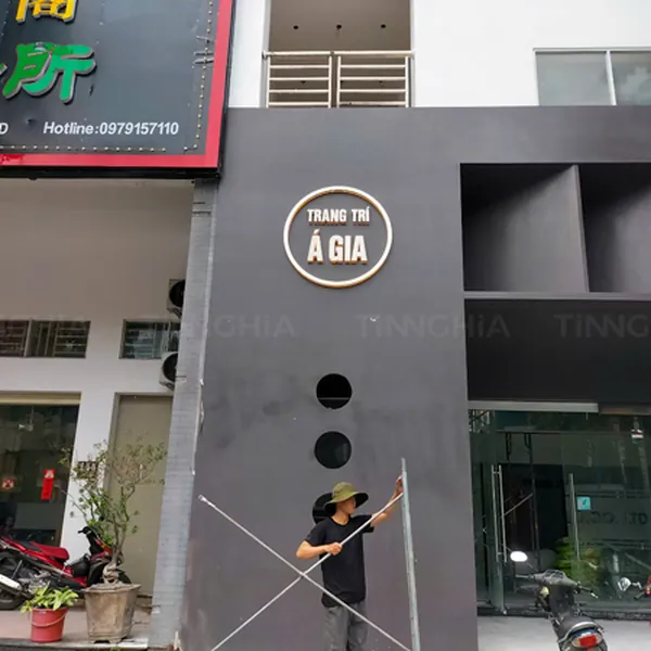 LÀM CHỮ INOX XƯỚC ĐÈN LED HẮT CHÂN | CHỮ INOX VÀNG, TRẮNG ĐẸP