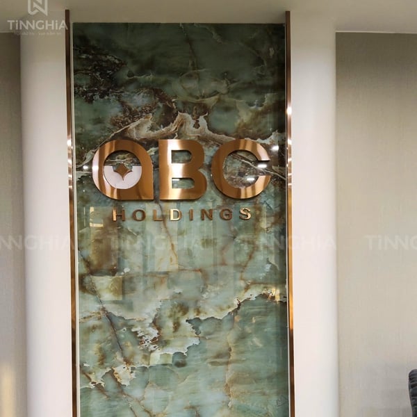 CHỮ NỔI INOX HỒNG XƯỚC SANG TRỌNG CHO DOANH NGHIỆP | OBC TOWER