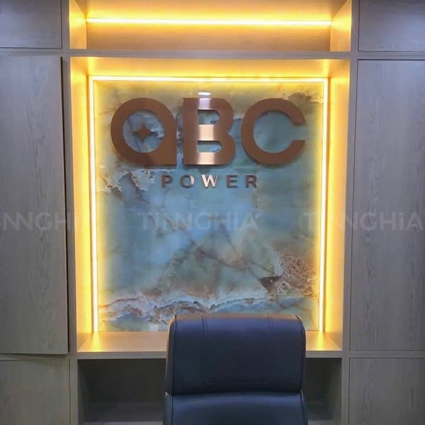 CHỮ NỔI INOX HỒNG XƯỚC SANG TRỌNG CHO DOANH NGHIỆP | OBC TOWER