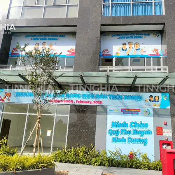 DÁN DECAL CỬA KÍNH DĨ AN | IN BẢNG HIỆU DÁN KÍNH Ở BÌNH DƯƠNG