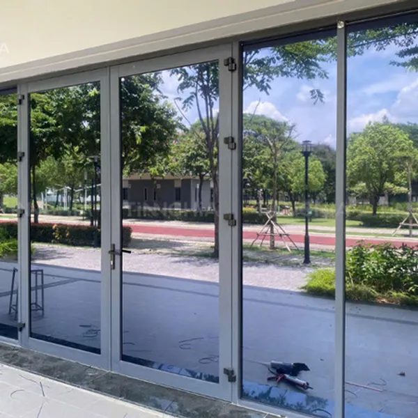DÁN PHIM CÁCH NHIỆT CHO CỬA KÍNH NHÀ Ở VĂN PHÒNG BÌNH DƯƠNG