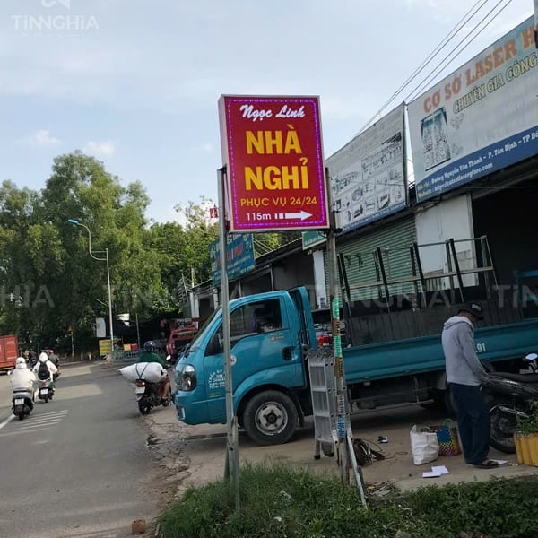 HỘP ĐÈN LED VẪY BÌNH DƯƠNG | Biển Vẫy Thu Hút Khách, Phù Hợp Kinh Doanh