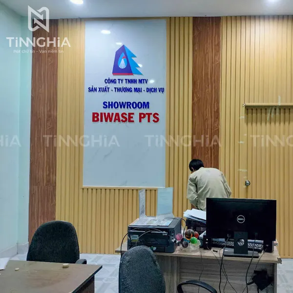 CHỮ NỔI MICA DÁN TƯỜNG BÌNH DƯƠNG | THI CÔNG LẮP ĐẶT TẬN NƠI