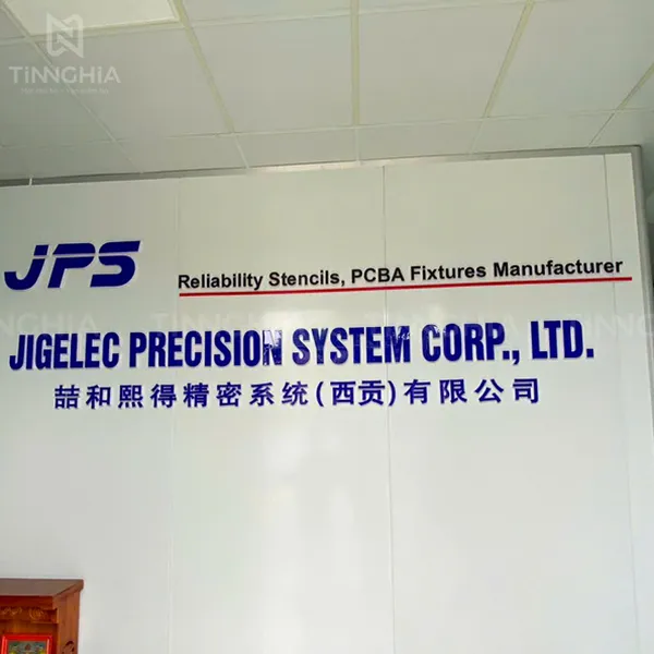 LÀM CHỮ NỔI GẮN TƯỜNG BÌNH DƯƠNG | Chữ Mica, Chữ Inox LED Theo Yêu Cầu