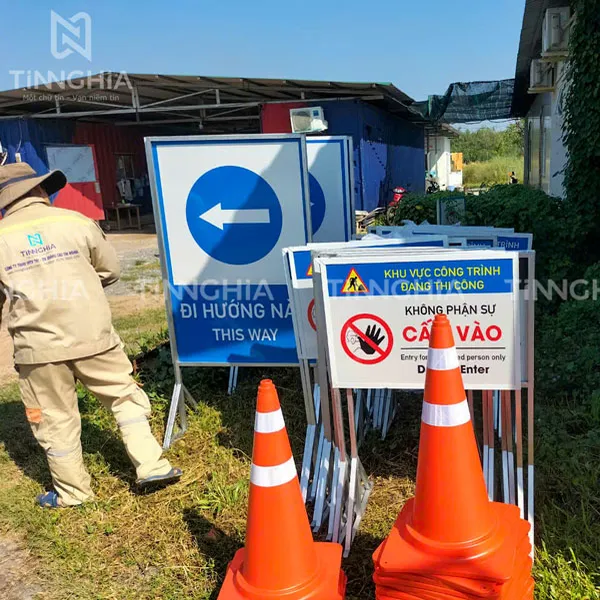 LÀM BIỂN BÁO CÔNG TRƯỜNG BÌNH DƯƠNG - BIỂN CẢNH BÁO Ở NHÀ XƯỞNG, CÔNG TRÌNH