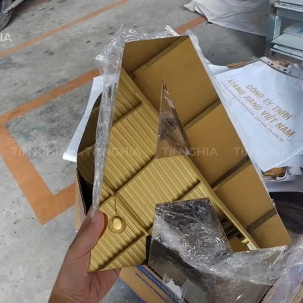 LÀM BIỂN HIỆU INOX TÂN UYÊN | BẢNG HIỆU CHỮ NỔI INOX BÌNH DƯƠNG