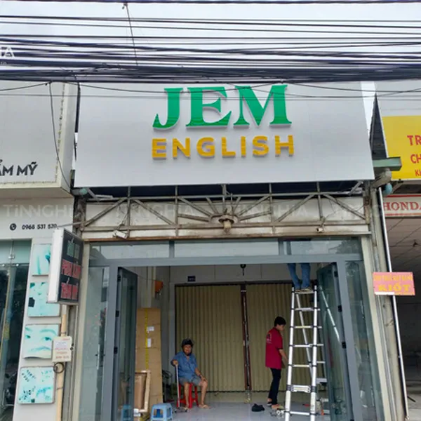 LÀM CHỮ MICA PHÚ GIÁO | Chữ Nổi Mica Đẹp Giá Rẻ 