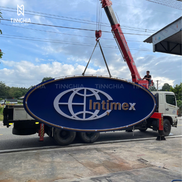 THI CÔNG LOGO TRÊN CAO TẠI BÌNH DƯƠNG