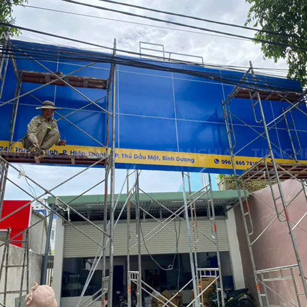 ỐP ALU BẢNG HIỆU DĨ AN | Thi Công Mặt Dựng Alu Quảng Cáo