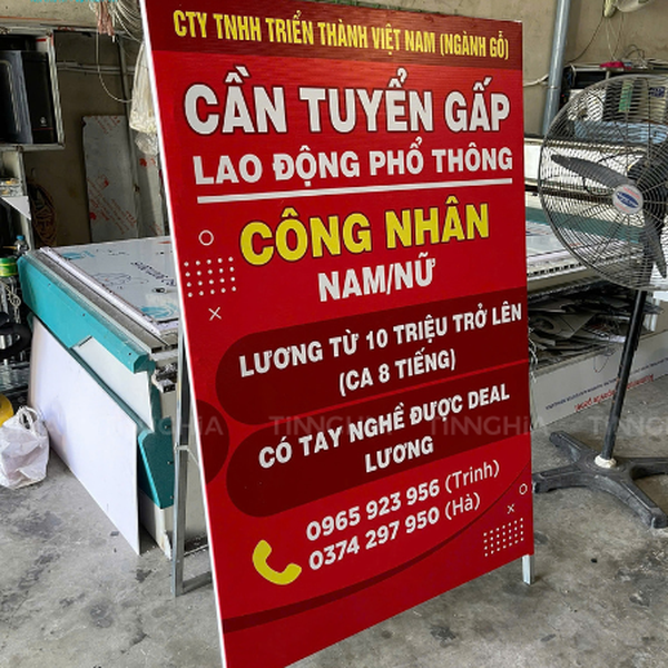 GIA CÔNG KHUNG NÂNG CHÂN ĐẾ STANDEE BẰNG SẮT