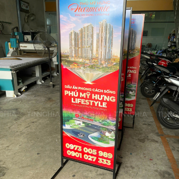 GIA CÔNG KHUNG NÂNG CHÂN ĐẾ STANDEE BẰNG SẮT