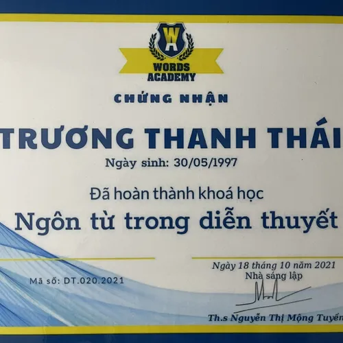 Hoàn thành khóa học: NGÔN TỪ TRONG DIỄN THUYẾT