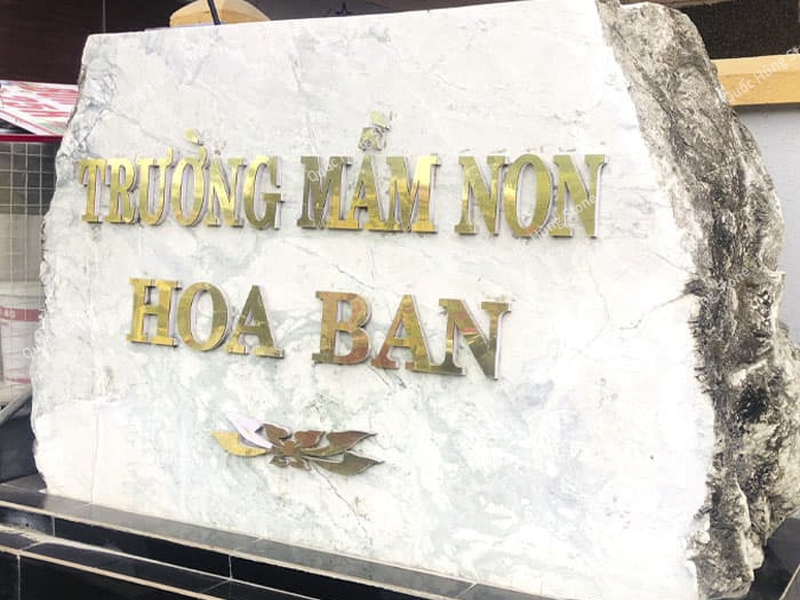 Những Mẫu Biển Tên Trường Học Tạo Ấn Tượng Ngay Từ Cái Nhìn Đầu Tiên