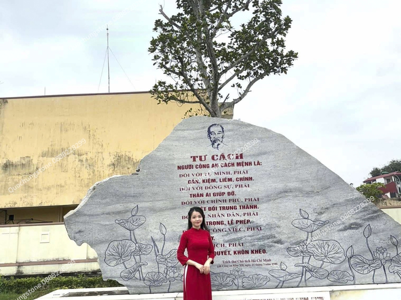 Xu Hướng Chọn Đá Tự Nhiên Làm Biển Tên Cơ Quan Hành Chính