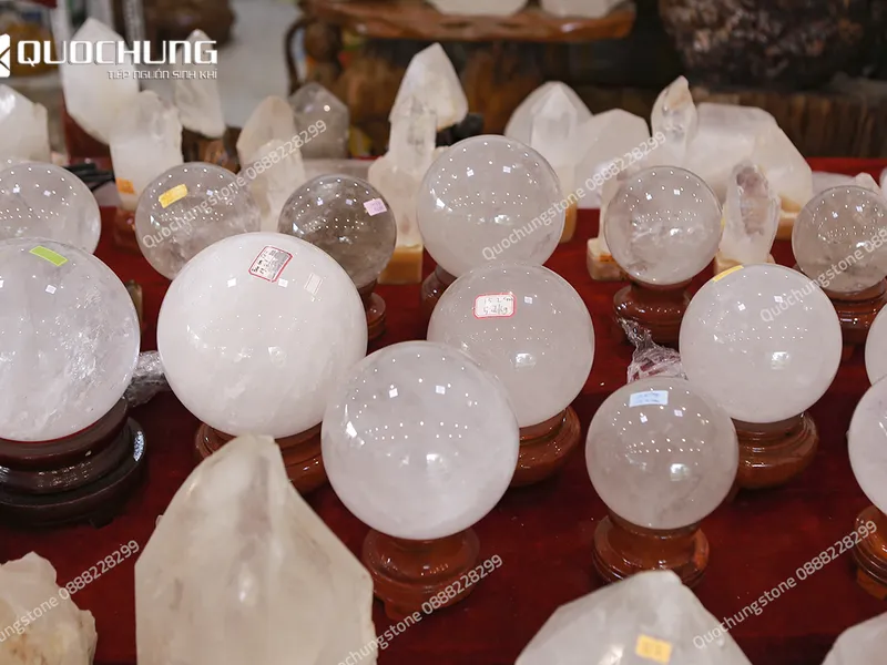 Địa Chỉ Mua Quả Cầu Đá Thạch Anh Trắng Tại Miền Trung Uy Tín