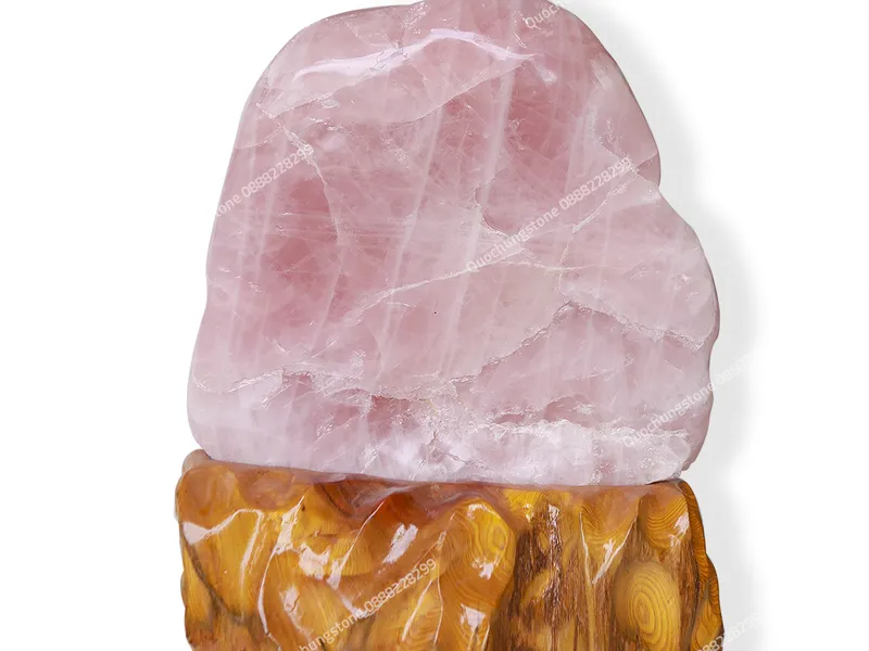 Đá Thạch Anh Hồng Tạo Núi Cảnh – Bảo Vật Cân Bằng Năng Lượng Cảm Xúc