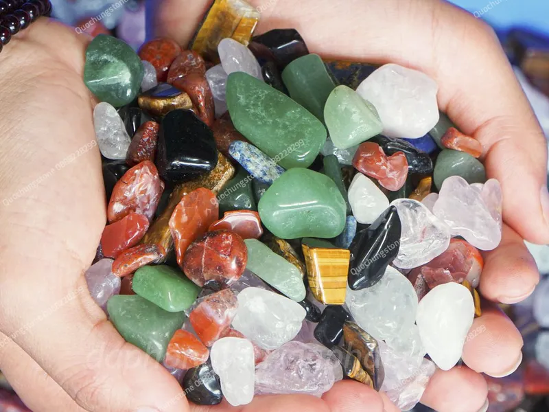 Rải Thạch Anh Vụn Sai Cách: Cẩn Thận Gây Lệch Khí, Hao Tài