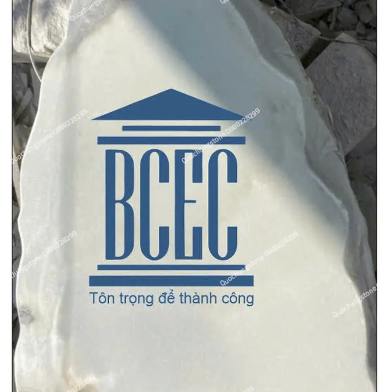 Lợi Ích Phong Thủy Khi Sử Dụng Biển Hiệu Trường Học Đá Tự Nhiên