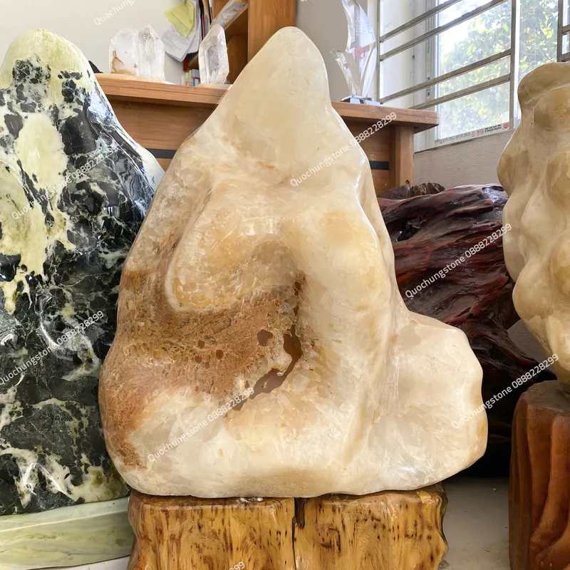 Núi Đá Canxit Vàng 115kg